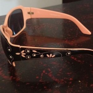 Pink and black sun glasses